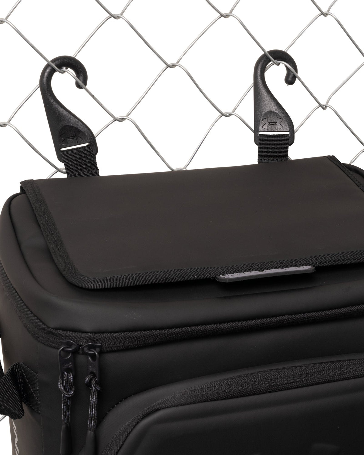 UA No Weigh 25-Can Backpack Cooler - Black