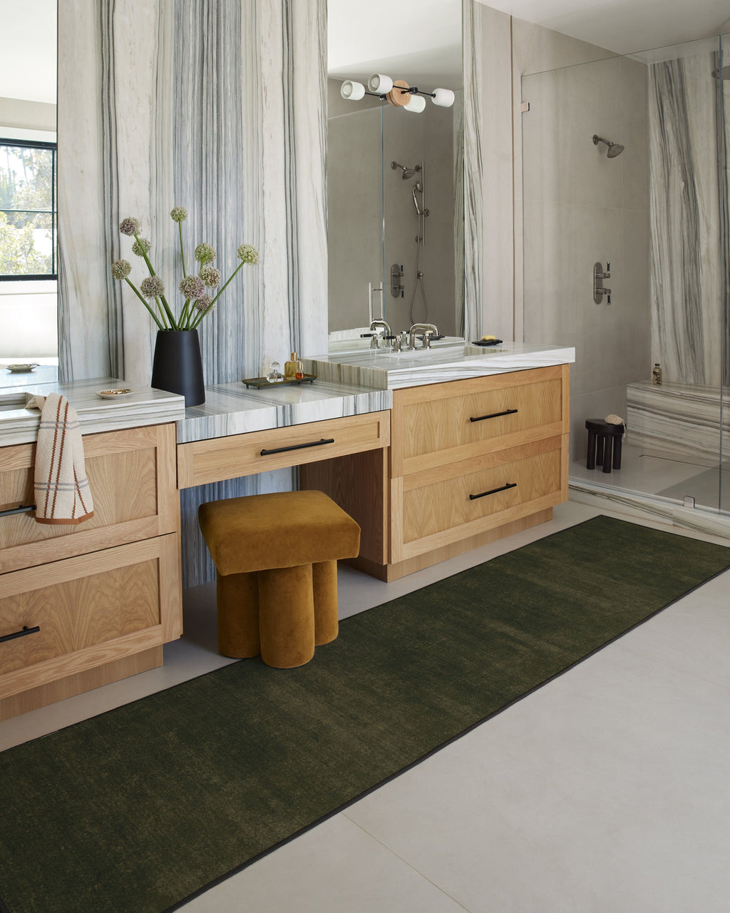 2-5x7_bathroom